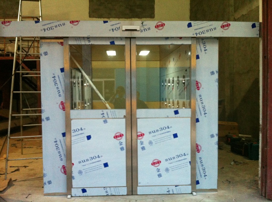 雙開(kāi)感應(yīng)風(fēng)淋室